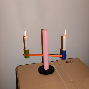 KAITEKI – Kerzenständer / Rosa Symetrisch