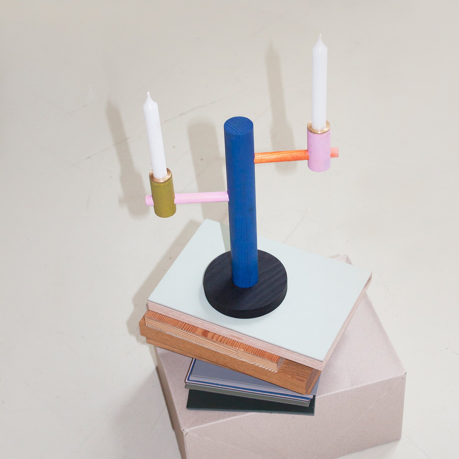 KAITEKI / Kerzenhalter