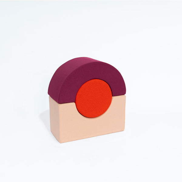 XXL-Schaumstoffbaustein Remmi Demmi Ramba in Sand, Red und Berry von Present Stories – vielseitig einsetzbarer Spielstein für Kinderzimmer